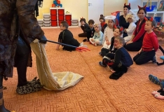 received_2836104023379125