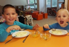 22251229_10208345339231493_1082027785_o