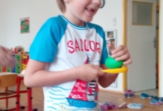 200